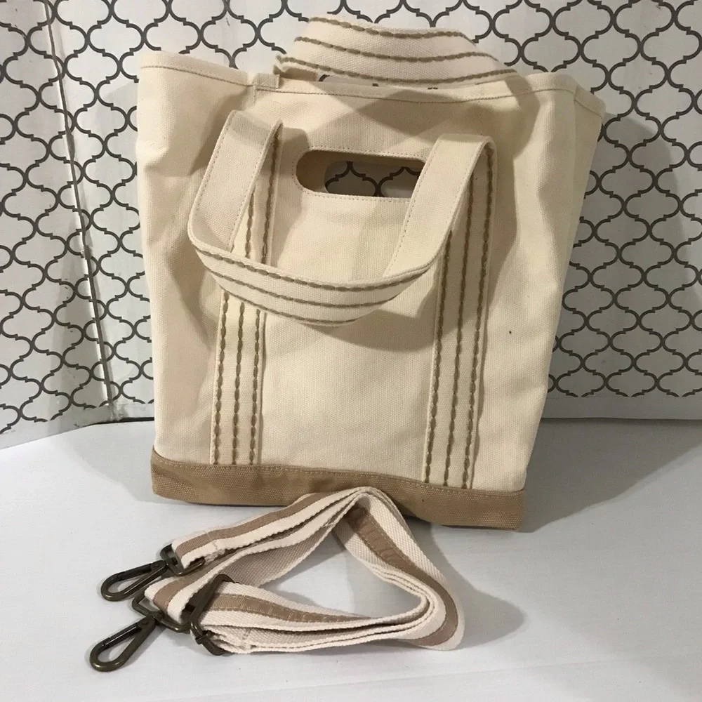 NWT Wantable Canvas Tote Bag in Cream with Removable Strap